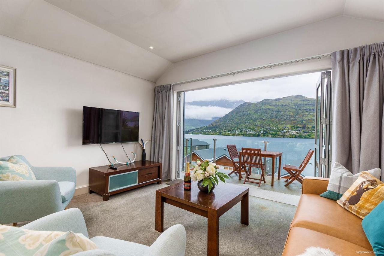 Alpine Village - 2 Bedroom Executive Apartment Queenstown Exterior photo