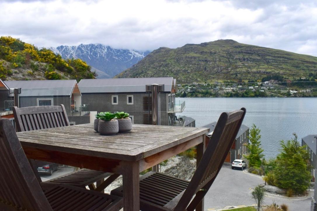 Alpine Village - 2 Bedroom Executive Apartment Queenstown Exterior photo